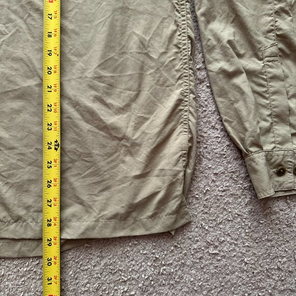 Eastern Mountain Sports Shirt Mens Large Button Up Vented Nylon Light Brown - Picture 9 of 11